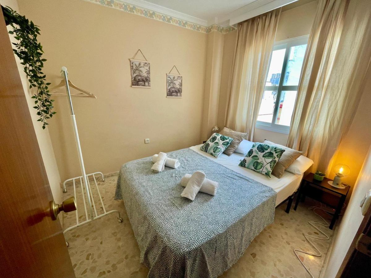 Gatu Villa Palma, Aire Acc Y Confort En El Centro Historico, " Preferente Mayores De 25 Anos Y Familias " إل بويرتو دي سانتا ماريا المظهر الخارجي الصورة