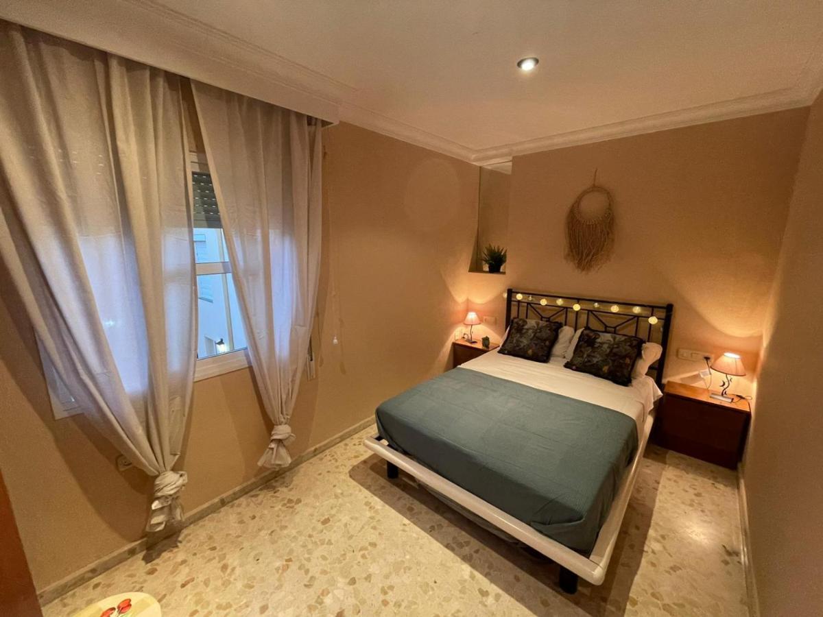 Gatu Villa Palma, Aire Acc Y Confort En El Centro Historico, " Preferente Mayores De 25 Anos Y Familias " إل بويرتو دي سانتا ماريا المظهر الخارجي الصورة