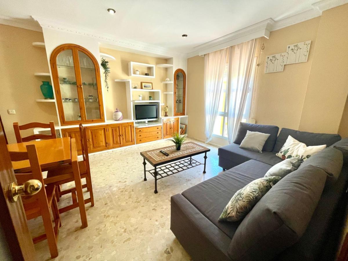 Gatu Villa Palma, Aire Acc Y Confort En El Centro Historico, " Preferente Mayores De 25 Anos Y Familias " إل بويرتو دي سانتا ماريا المظهر الخارجي الصورة