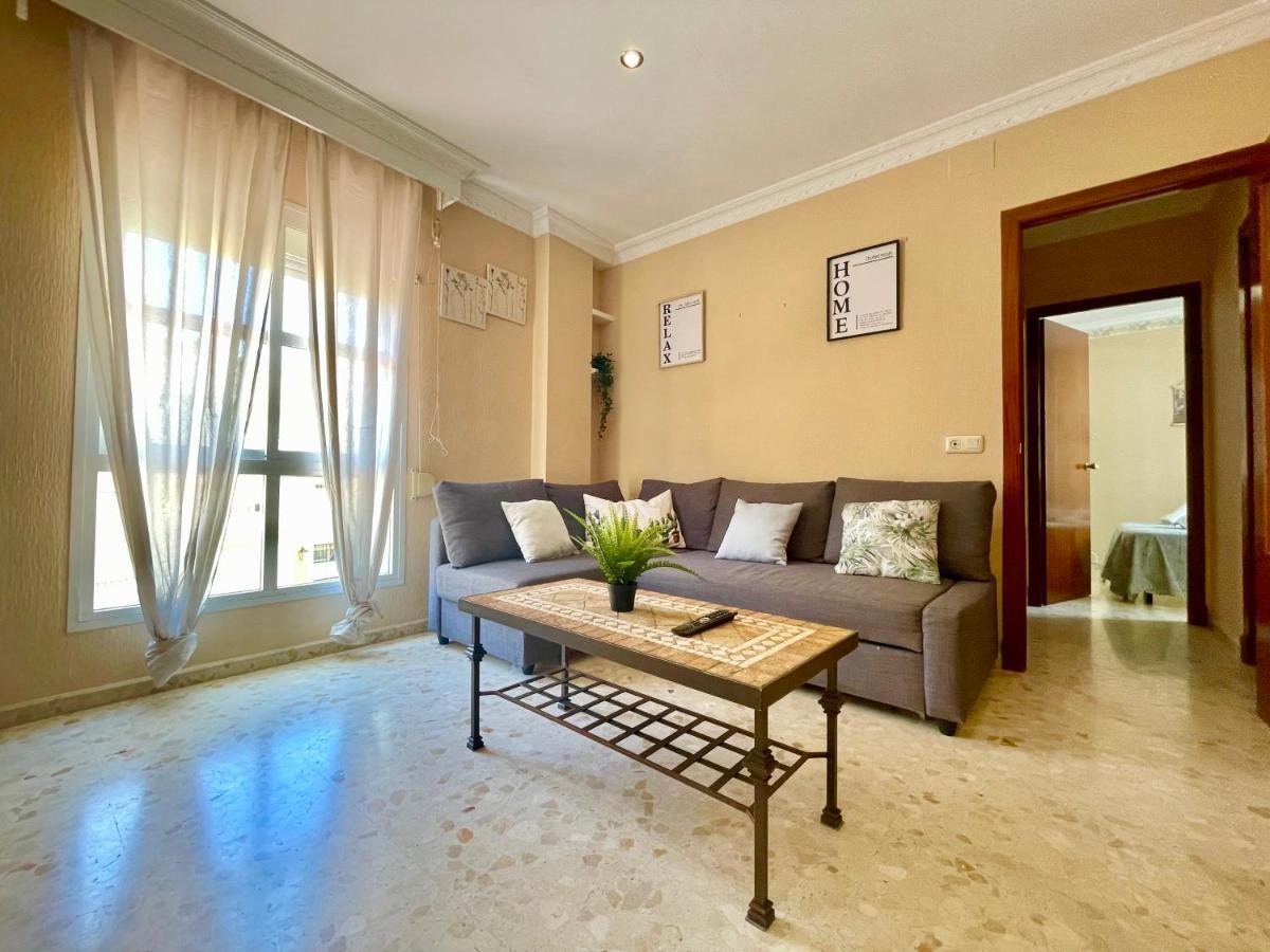 Gatu Villa Palma, Aire Acc Y Confort En El Centro Historico, " Preferente Mayores De 25 Anos Y Familias " إل بويرتو دي سانتا ماريا المظهر الخارجي الصورة
